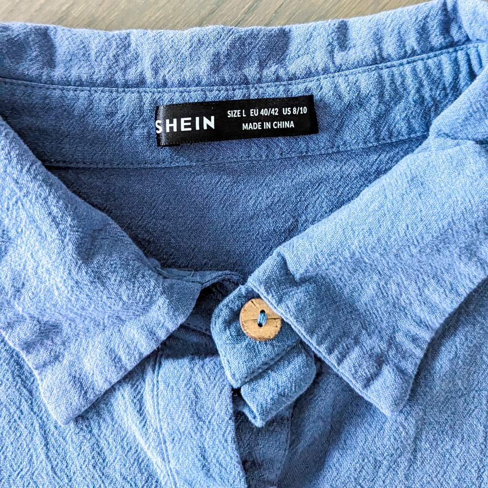 SHEIN Women's Pocket Front Button Up Shirt, Dusty Blue, 8/10 - Picture 4 of 6